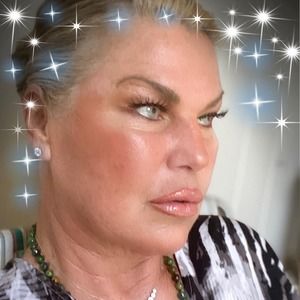 Meet your Posher, Fern